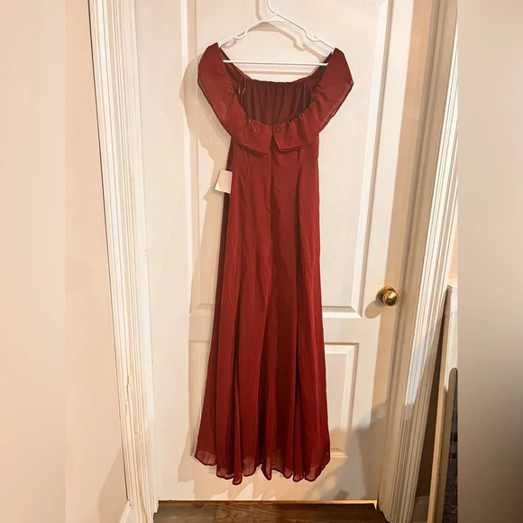 FINAL PRICE NWT LULUS CHIFFON BURGINDY FORMAL DRESS - Picture 2 of 4